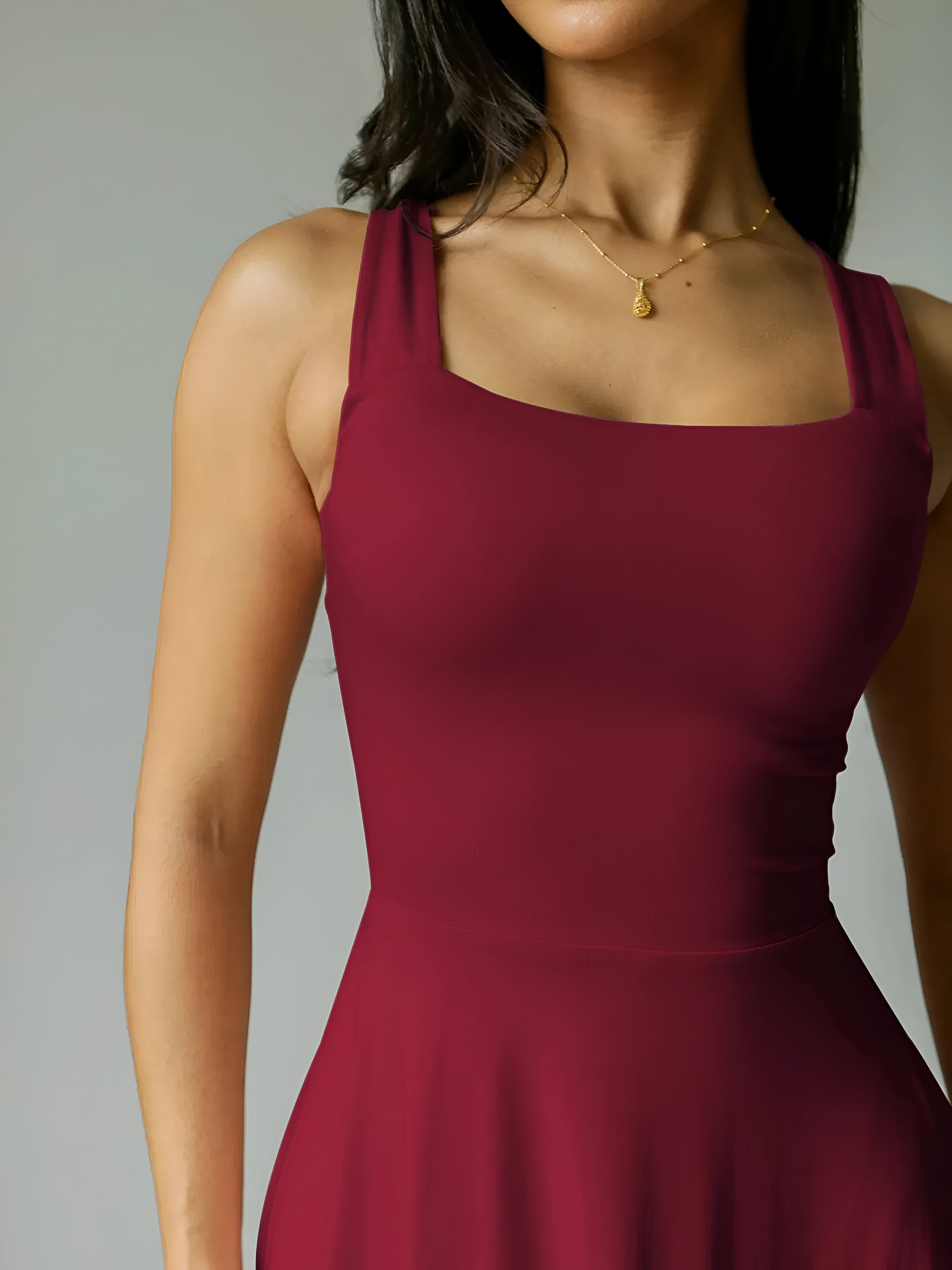 Siglinde™ – Moderns Midi Kleita