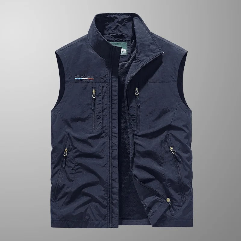Flynn | Cargo vest with lots of pockets